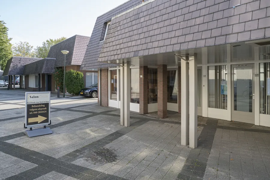 Gevel van Kapsalon Cresta